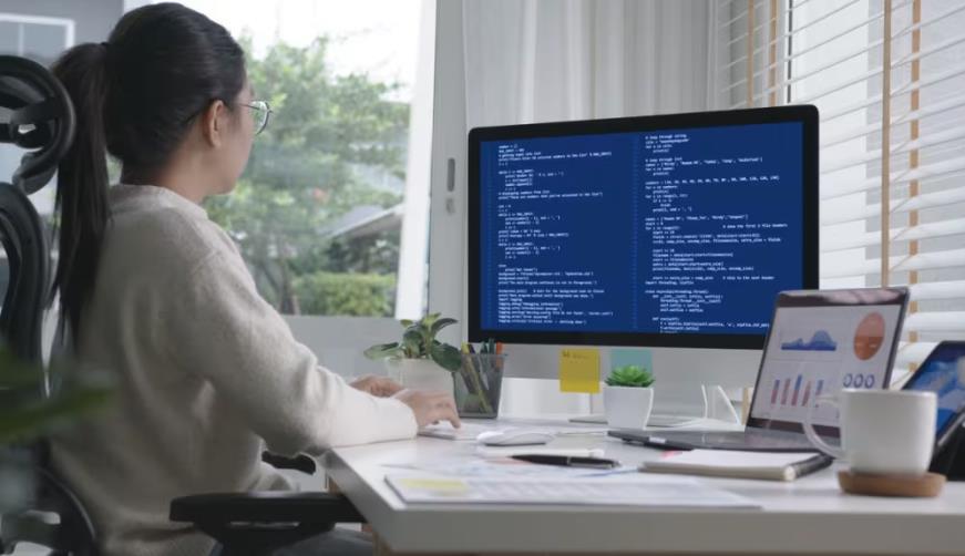 迁安市企业数字化解决方案:机器学习赋能商业模式升级的核心路径